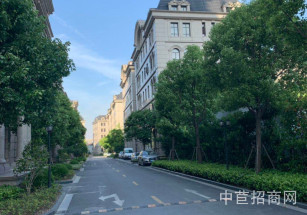 哈密市巴里坤哈薩克自治縣哈密市巴里坤哈薩克自治縣寫字樓出售