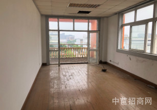 松江區廠房出租上海松江區廠房倉庫出租 可分割 2200平