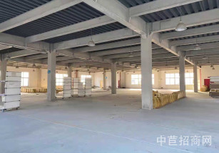 華新嘉松中路四層獨門獨院華新嘉松中路四層獨棟，獨門獨院，1500平可分割，3噸貨梯