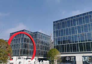 松江區(qū)層高7-12m獨棟廠房大平層 原房東廠房出租，價格含稅