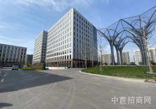 松江區層高5-9米獨門獨院多層原房東廠房出租，價格含稅