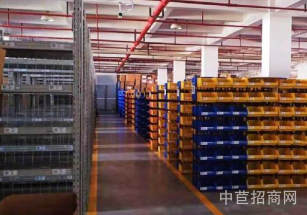 青浦區(qū)層高6米獨門獨院雙層 送免費停車位 租金低大貨梯