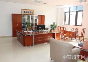 金山區層高7.9米獨院廠房一層園區配套全 空地大 停車方便