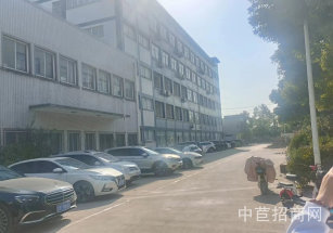 金山35畝園區(qū)出售金山35畝園區(qū)，14000平廠房，緊鄰主干道方便進(jìn)出大車