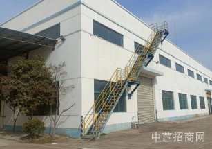 青浦2000平單層廠房出租2000平單層廠房出租，獨(dú)門獨(dú)院，配套500平辦公室