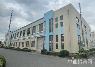 寶山4500平廠房出租寶山4500平單層廠房出租，層高9米帶行車，2畝空地免費使用