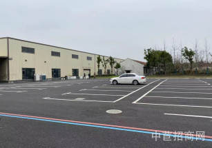 莘莊工業區2000平廠房出租閔行2000平廠房出租，層高12米，交通便利能進大車