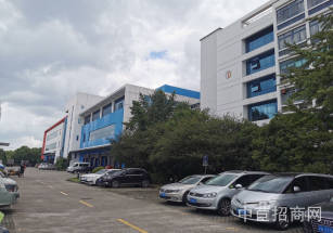 閔行虹橋30畝獨院出售閔行虹橋商務區獨門獨院廠房出售，占地30畝，建筑22000平