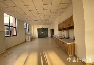 南閔行實驗室出租閔行莘莊工業區研發辦公廠房出租整層2500平可以分租