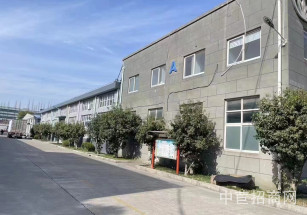 奉賢4.5畝獨院廠房出售奉賢198綠證工業廠房出售，建筑面積1400平，一局二火車頭