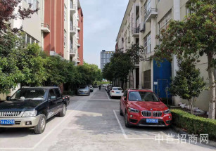 三維工業(yè)園北九亭104板塊研發(fā)辦公廠房出租，單層1600平