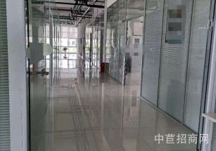 書崖路三層廠房松江新橋1000平廠房出租，適合辦公倉儲等，工業(yè)區(qū)中心位置