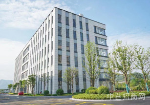 東莞福創科項目東莞水鄉新城小面積廠房出售，層高7米，可架行車，成熟生活圈