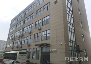 盛龍路951號(hào)*