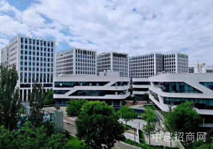 北京鴻坤 · 金融谷北京大興4500平廠房出售 園區配套全 空地大 停車方便