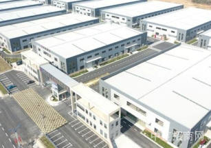 阿房宮大健康產業中心西安咸陽高速口，標準廠房，有污水池，水電氣，蒸汽全通