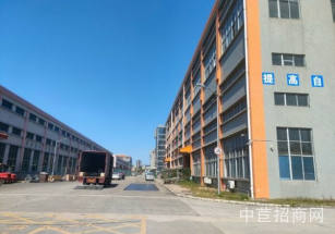 震雄工業(yè)園坪山重生產(chǎn)廠房出租，單層層高12米，空地大，帶卸貨平臺(tái)