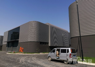 臨港金山金山獨棟單層廠房，104板層高11米行車10噸單價8000