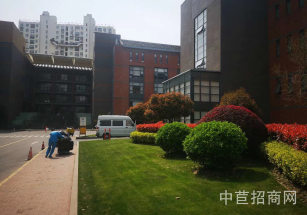 石家莊市平山縣寫字樓出售核心區域平山縣辦公寫字樓出售精裝辦公樓，配套齊全