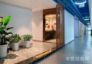 浦東張江廠房出租張江高科地鐵口~張江微電子港300平~贈送3個大陽臺~隨時看