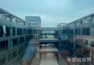 漕河涇?浦江科技廣場全新廠房出售，浦江研發辦公廠房出售，配套餐廳便利店