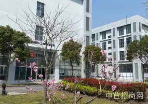 臨港新片區潤材智能產業園104廠房出租，臨港新片區廠房租賃，配套宿舍樓餐廳