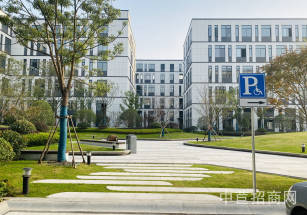 聯東U谷?南通高新國際創新港江海大道高架廠房出售，園區廠房出售，底樓可架行車