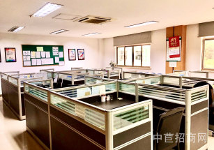 花橋獨門獨院42000平廠房花橋精裝修辦公室出租，一房東廠房出租，拎包入住