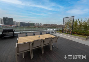 上海-中泰廣場松江九亭商業獨棟出售 地鐵口 使用率高私密性強