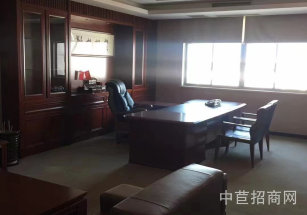 青浦崧復路單層廠房出租