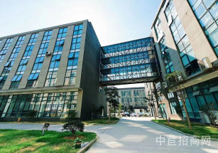 青浦8090青年創業基地辦公室出租 租金低 配套齊全 空地大 停車方便