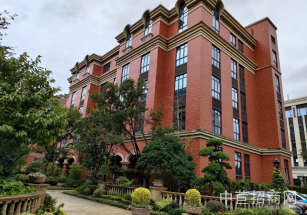 盛鏞智慧科技園浦東宣橋廠房出租，底樓層高6米，通燃氣