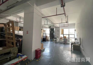 松江一樓廠房新橋一樓廠房出售，獨立產證810平，104可環評