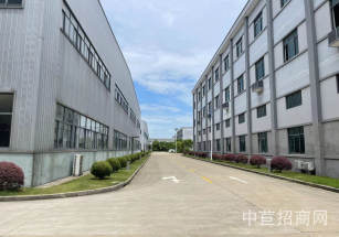 九亭單層廠房松江九亭獨門獨院廠房出租，13米全單層，配有行車