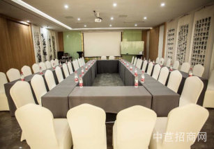 九亭新業鴻科創園松江九亭原房東廠房出租，870平  電商倉儲，服裝加工