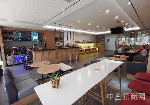 九亭新業鴻科創園九亭獨棟廠房2600平雙層可分500平。帶貨梯邊上有公寓