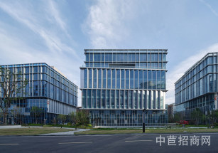 紅虹產(chǎn)業(yè)園九亭1450平廠房出租 紅虹產(chǎn)業(yè)園  自帶運(yùn)動公園