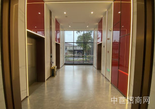 丸美創(chuàng)新中心原房東出租松江電車東興路站甲級(jí)寫字樓  無公攤中介費(fèi)