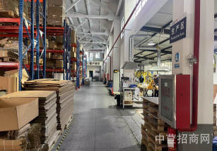 莘莊工業區12米單層廠房出租莘莊工業區單層火車頭層高12米  無立柱104地塊可生產環評