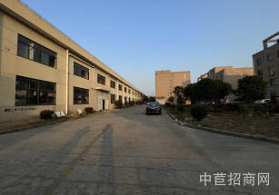 浦東新場獨院浦東新場廠房出售，獨門獨院占地23畝，無硬性要求