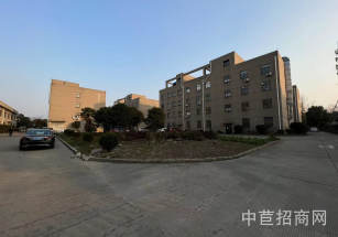 浦東新場獨院浦東新場廠房出售，獨門獨院，適合機械加工，層高10米