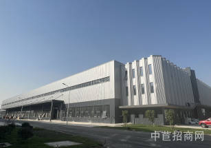 閔虹智芯源臨港泥城單層火車頭廠房出租，層高12米，形象好，空地大