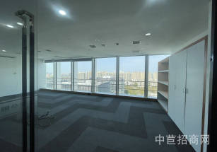 紫竹創意港蘭香湖一線江景，精裝修辦公出租，臨近地鐵站，交通便捷