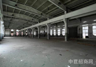 松江車墩小獨院廠房車墩二手單層廠房出售，50年產權，獨立產證無稅收要求