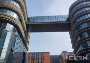 上海市奉賢區萬澤產業園