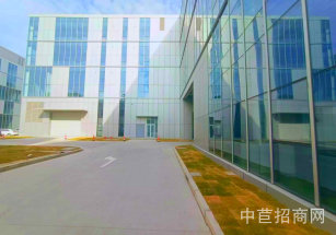 萬悟科融產業園松江高標準廠房出租，單價1塊，地鐵站100米，車位充足